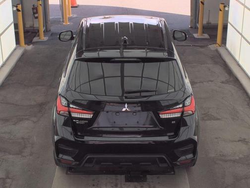 2023 Mitsubishi Outlander Sport SE