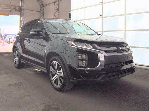 2023 Mitsubishi Outlander Sport SE