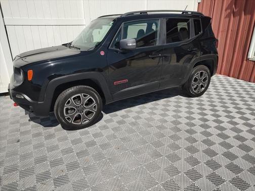 2016 Jeep Renegade Trailhawk