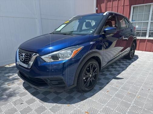 2020 Nissan Kicks SV