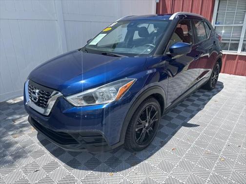 2020 Nissan Kicks SV