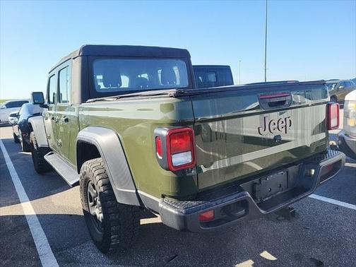 2021 Jeep Gladiator Sport