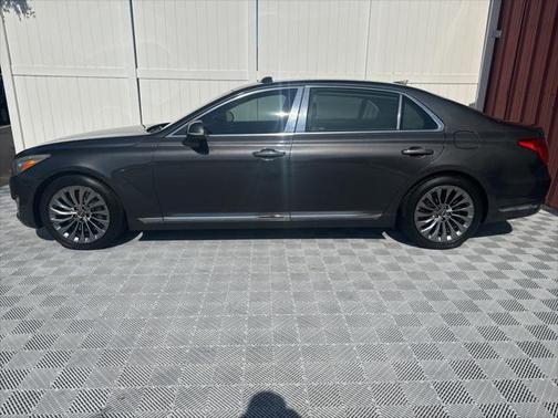 2017 Genesis G90 Premium