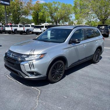 2020 Mitsubishi Outlander LE