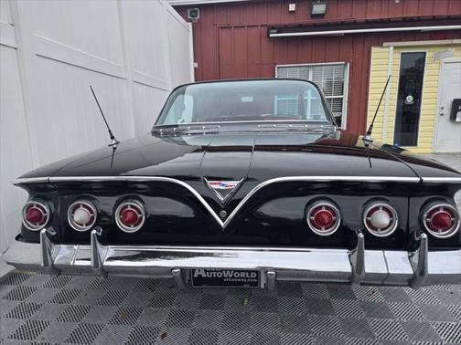 1961 Chevrolet Impala Base