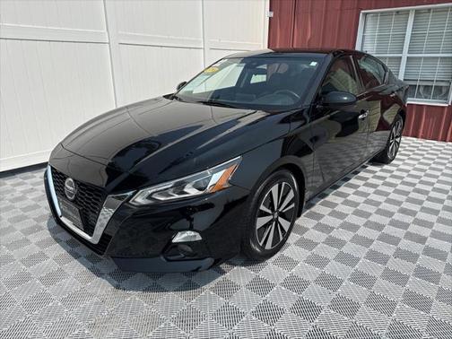 2022 Nissan Altima 2.5 SL