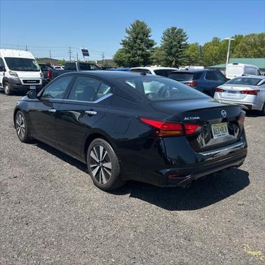 2022 Nissan Altima 2.5 SL