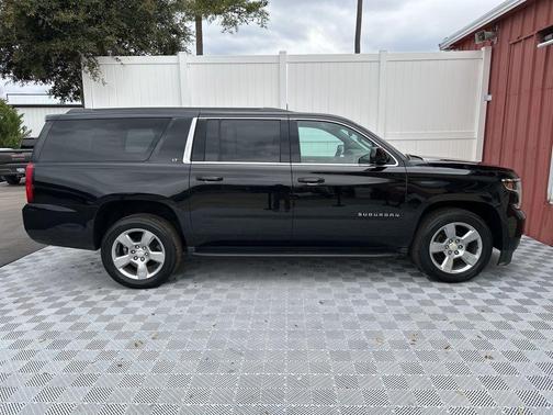 2018 Chevrolet Suburban LT