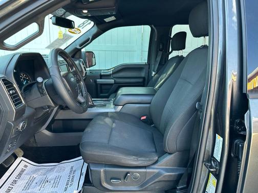 Magnetic 2018 Ford F-150 XLT