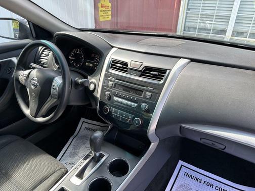 Super Black 2015 Nissan Altima 2.5 S