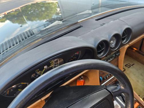 Black 1988 Mercedes-Benz S-Class 560 SL