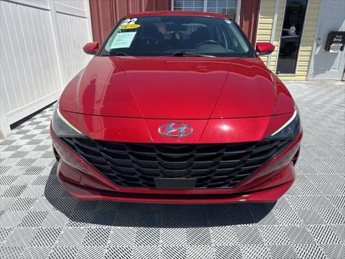 2022 Hyundai ELANTRA SEL