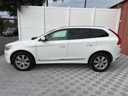 2016 Volvo XC60 T6 Platinum