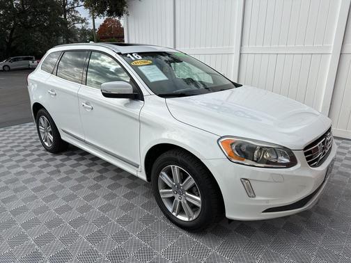 2016 Volvo XC60 T6 Platinum