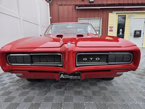 1968 Pontiac GTO 