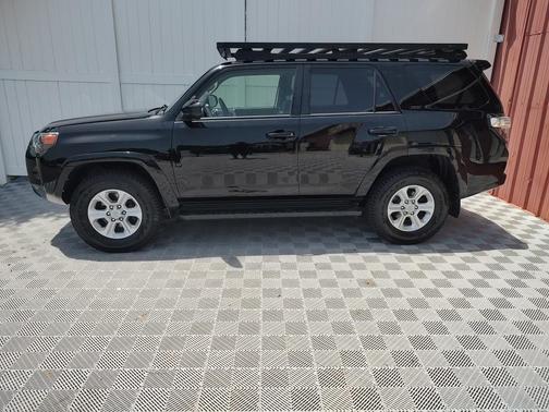 2018 Toyota 4Runner SR5