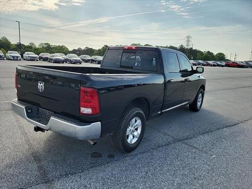 2017 RAM 1500 SLT