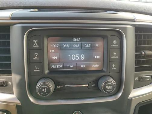 2017 RAM 1500 SLT