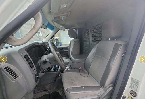 2014 Nissan NV Cargo NV3500 HD S V8