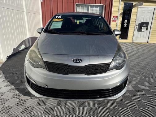 2016 Kia Rio LX