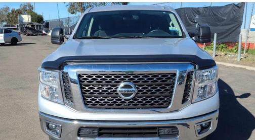 2017 Nissan Titan XD SV
