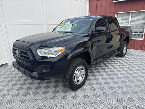 2022 Toyota Tacoma SR5