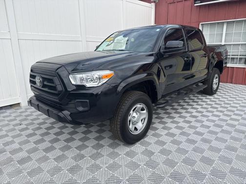 2022 Toyota Tacoma SR5