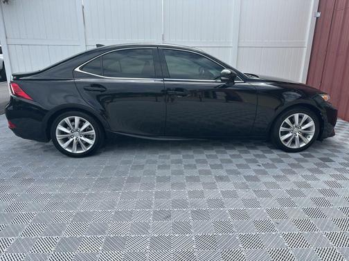 Obsidian 2016 Lexus IS 200t Base