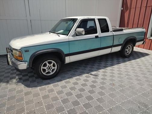 1996 Dodge Dakota Club Cab Sport