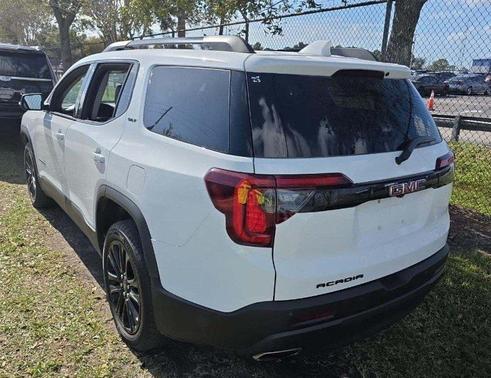 2023 GMC Acadia FWD SLT
