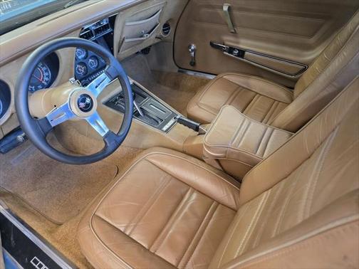 1975 Chevrolet Corvette Base