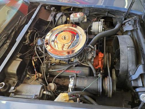 1975 Chevrolet Corvette Base