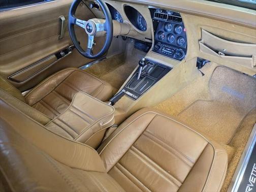 1975 Chevrolet Corvette Base