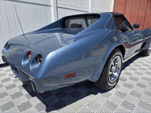1975 Chevrolet Corvette Base