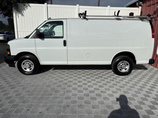 2019 Chevrolet Express 2500 Work Van