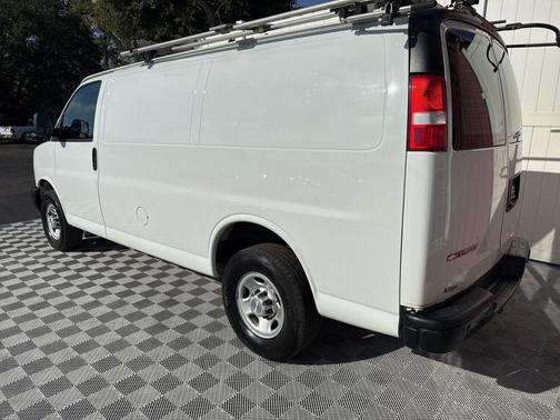 2019 Chevrolet Express 2500 Work Van