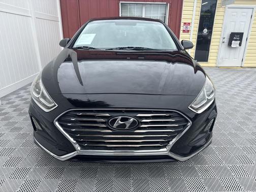 2018 Hyundai SONATA SE