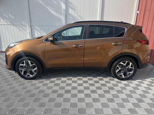 2020 Kia Sportage EX