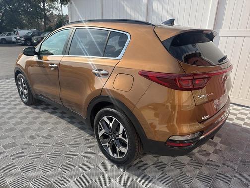 2020 Kia Sportage EX