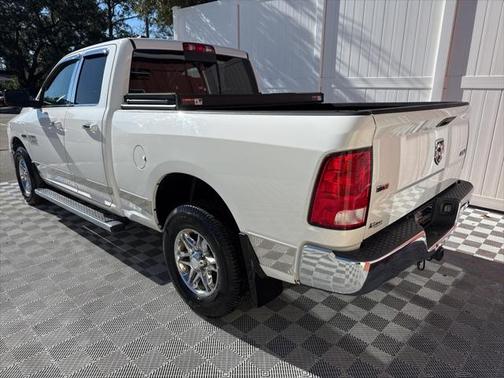 2016 RAM 1500 SLT