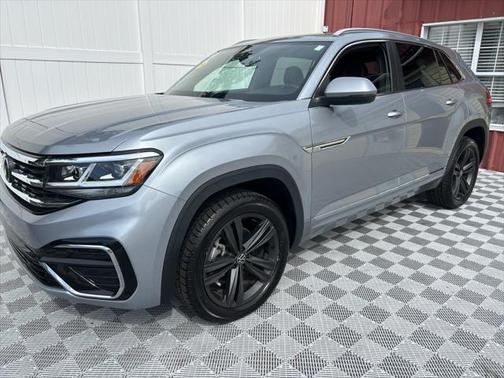 2022 Volkswagen Atlas Cross Sport 3.6L V6 SEL R-Line