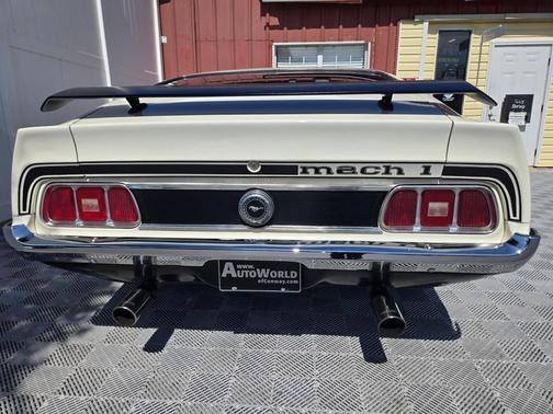 1973 Ford Mustang Base