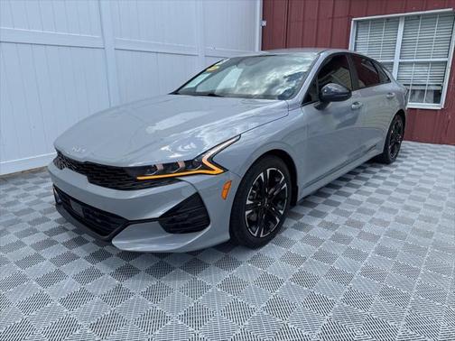 2023 Kia K5 GT-Line