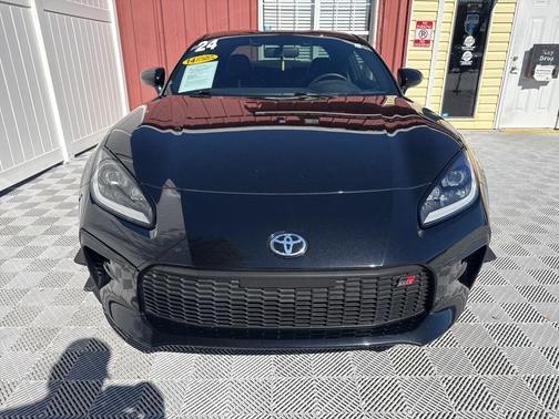 2024 Toyota GR86 Premium