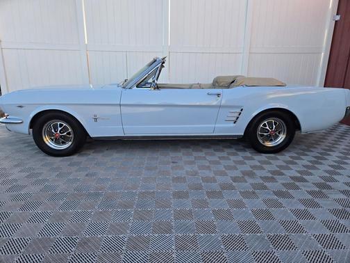 1966 Ford Mustang Base