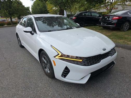 2021 Kia K5 LXS