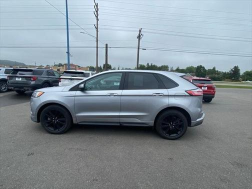 2021 Ford Edge ST Line