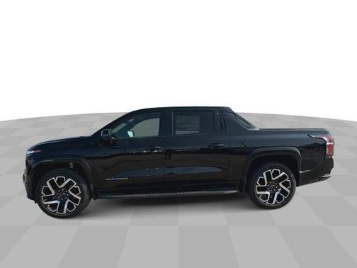 2024 Chevrolet Silverado EV RST