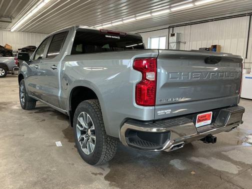 Sterling Gray Metallic 2026 Chevrolet Silverado 1500 LT