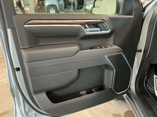 Sterling Gray Metallic 2026 Chevrolet Silverado 1500 LT